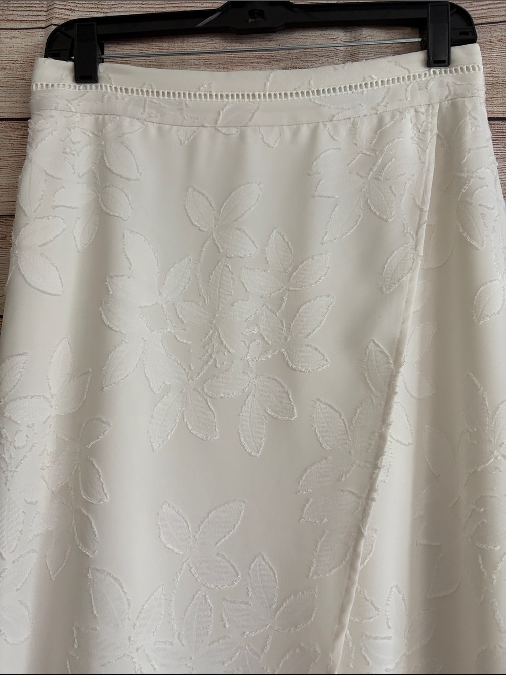 Ann Taylor Floral Embroidered A-Line Skirt - Picture 5 of 11